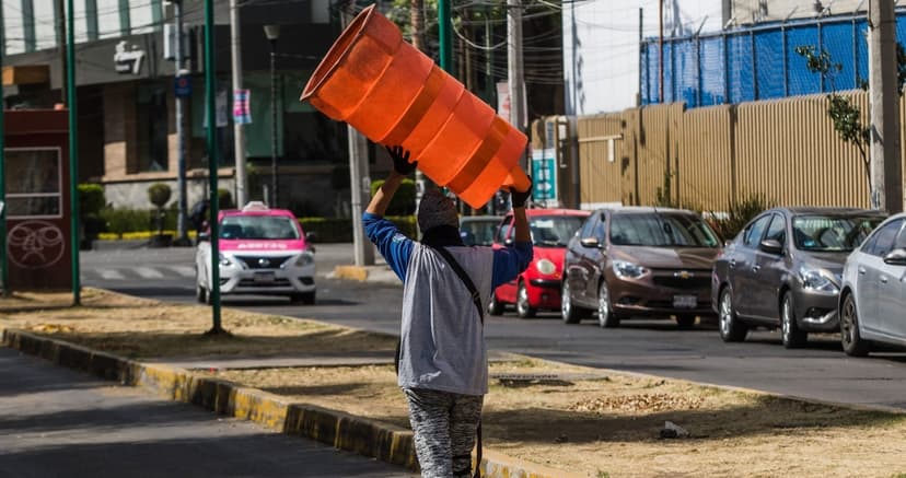 SSC-CdMx detiene a 17 franeleros y remite 3 motos tras operativo en la Miguel Hidalgo
