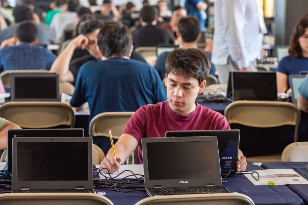 SUAyED de la UNAM abre convocatoria 2026: fechas, cómo registrarse y qué carreras hay