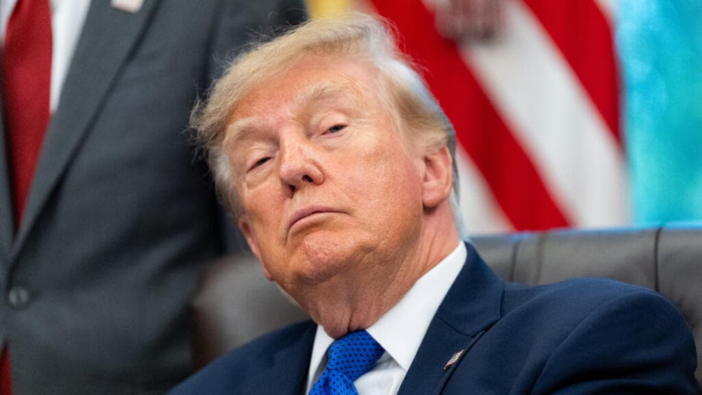 Trump reaviva el fantasma del fraude electoral antes de las midterms: ¿estrategia o desesperación?