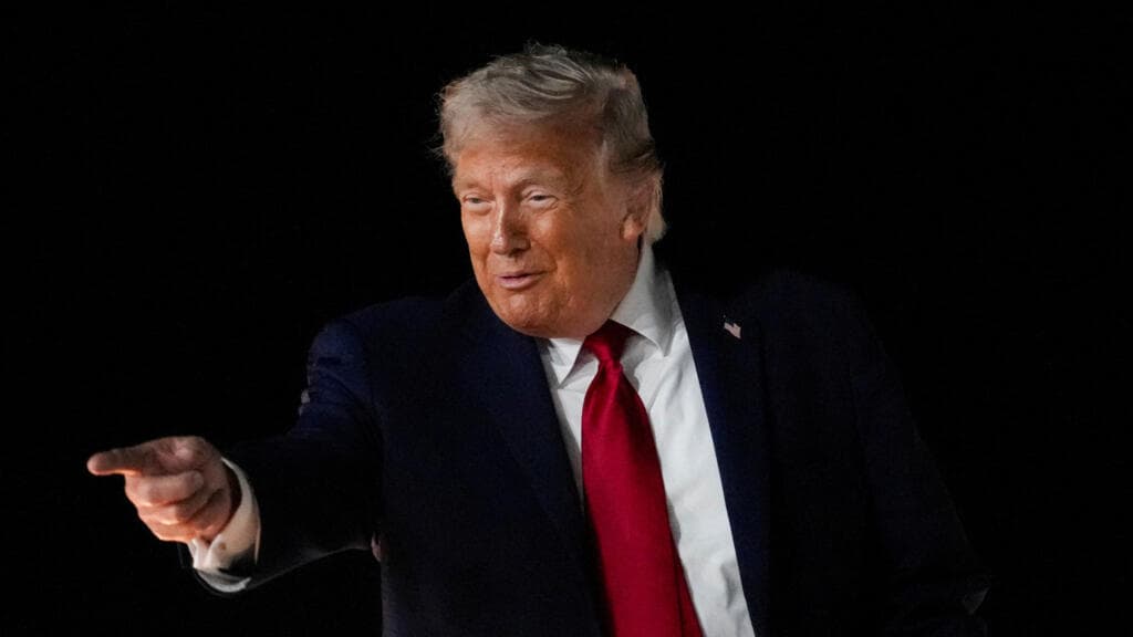 ¿Un acuerdo "inminente" con Irán? Los constantes giros de Trump siembran confusión