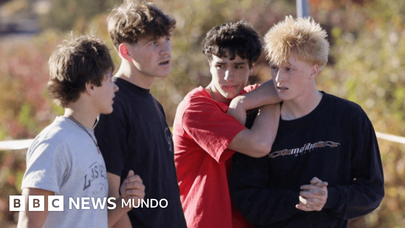 Un adolescente de 16 años mata a al menos 3 niños y un maestro en un tiroteo en una escuela primaria de Oregón